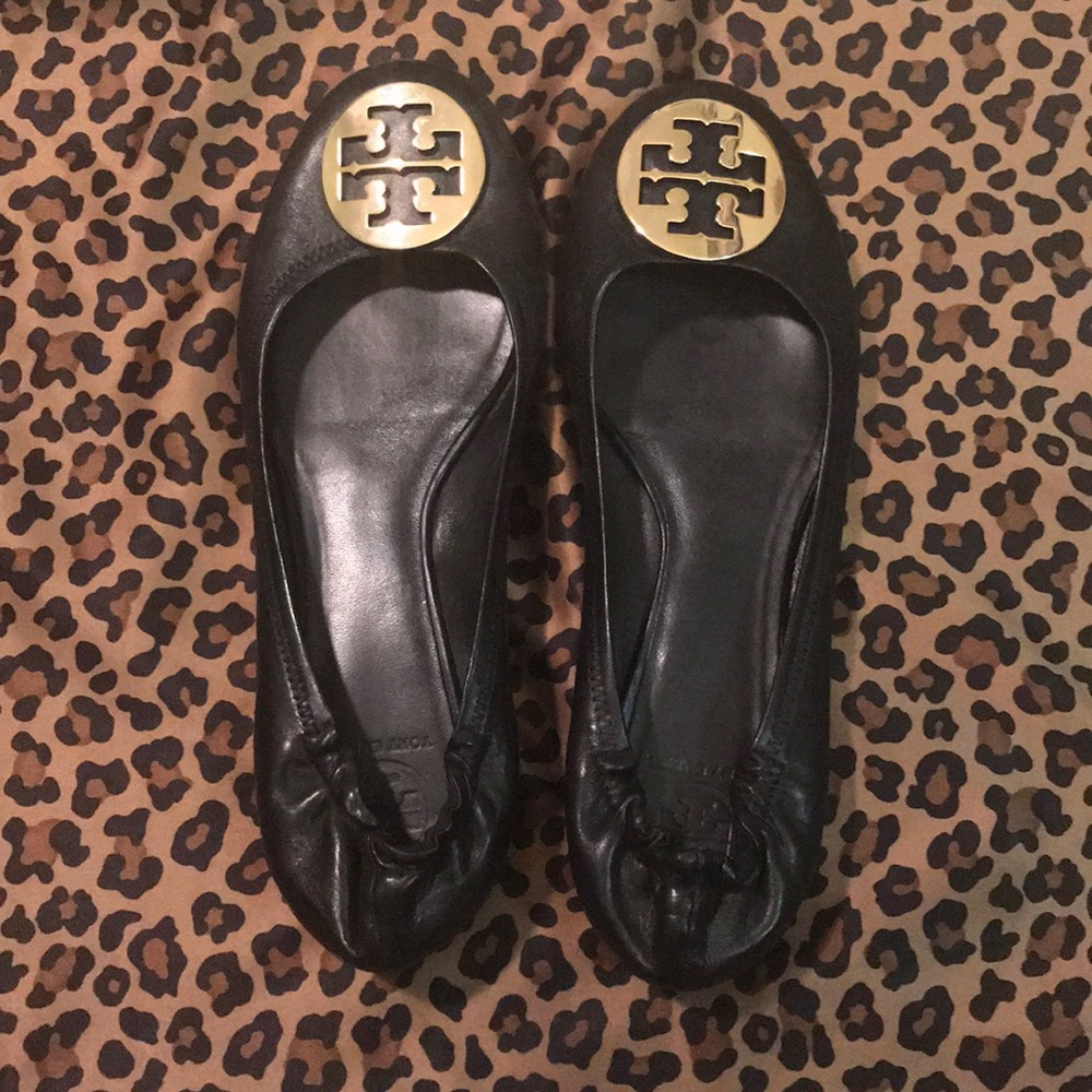 Tory Burch Reva Flats 11 (Gold Medallion)
